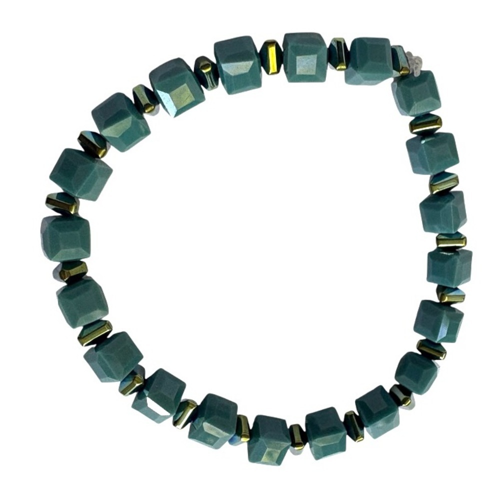 Natural Stone, Sea glass, Crystal and Czech Glass Beaded Stretch Bracelets. - Picture 12 of 15